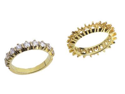 Alianza Engastada Con 4 Garras 1 Hilera, Oro Amarillo De 18k. Ref. 308 - Imagen Estandar - 3