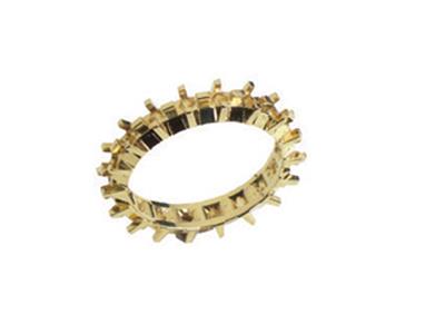 Alianza Engastada Con 4 Garras 1 Hilera, Oro Amarillo De 18k. Ref. 370