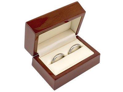 Caja-Para-2-Anillos,-Madera-Color--Caoba