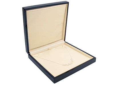 Caja-Para-Collares,-Madera-Negra