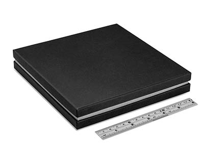 Caja Para Collar, Cartón Negro Con Banda Metálica De Color Plata - Imagen Estandar - 4