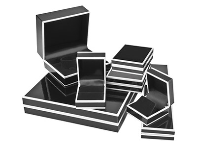 Caja Para Anillo De Color Negro Monocromático - Imagen Estandar - 3