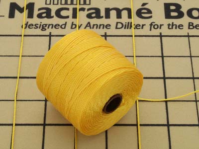 Beadsmith S-lon Bead Cord Golden Yellow Tex 210 Gauge #18 70m - Imagen Estandar - 4